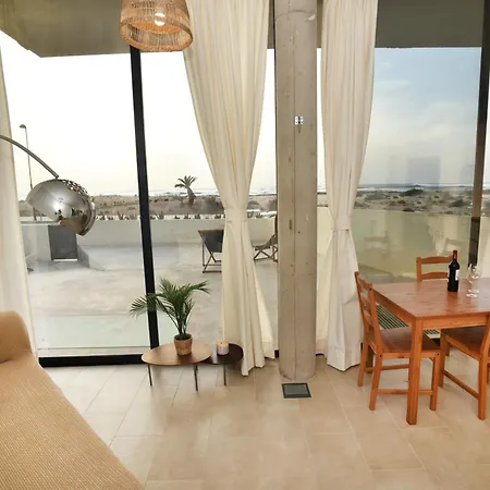 Sunset House 아파트